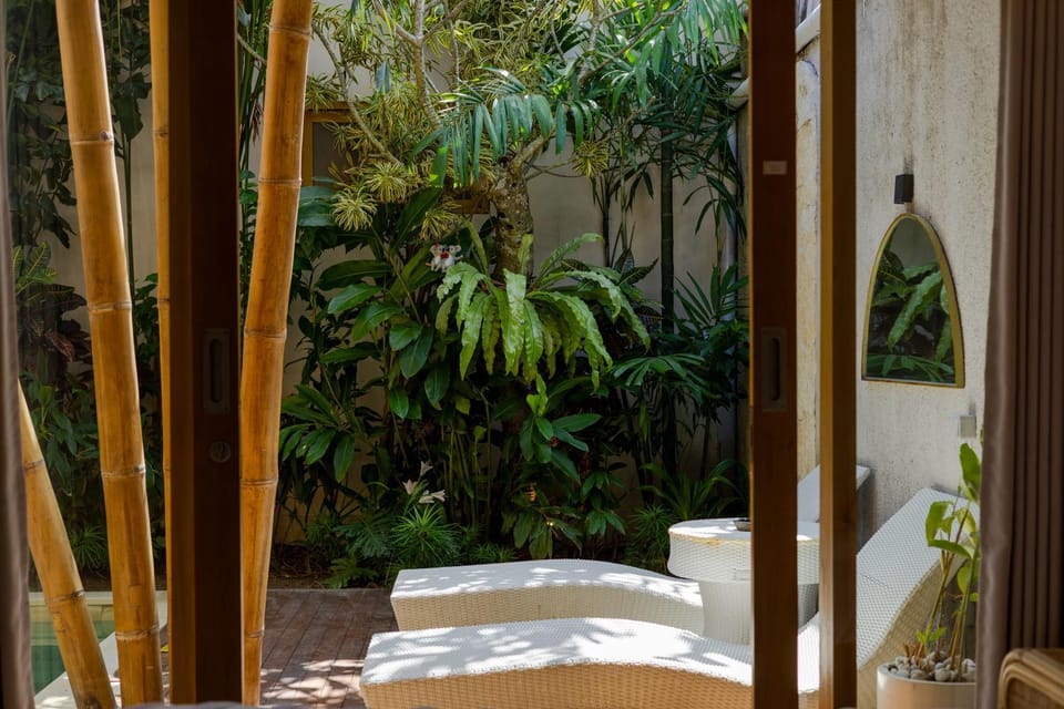 sunbed