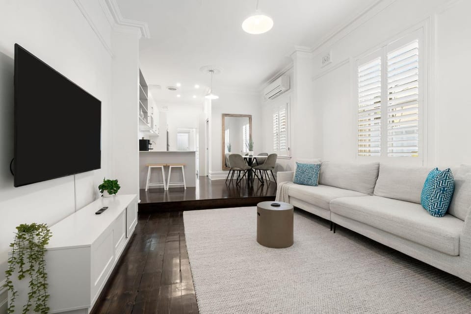 The Leichhardt Hideaway on Francis St House in Sydney