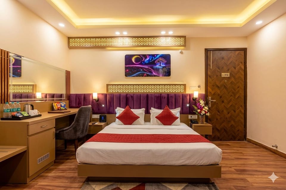 Bed, TV and multimedia, Photo of the whole room, Bedroom, air conditioner