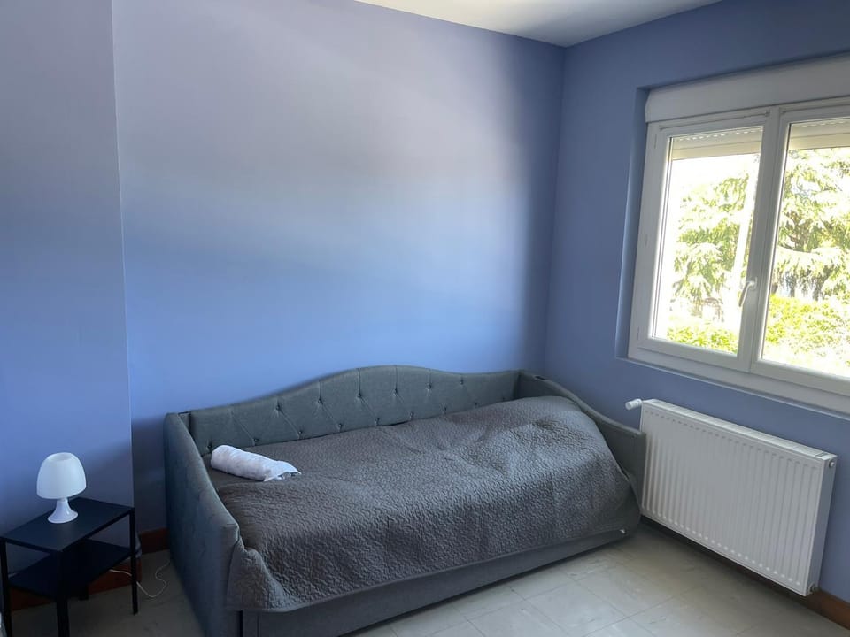 Living room, Photo of the whole room, Bedroom