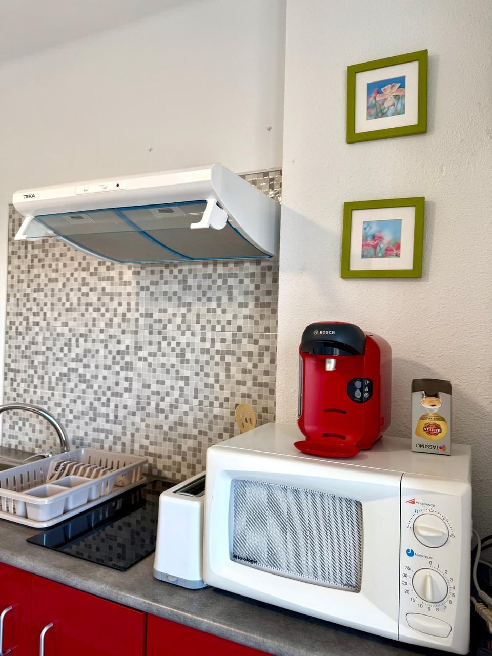 microwave, stove, toaster
