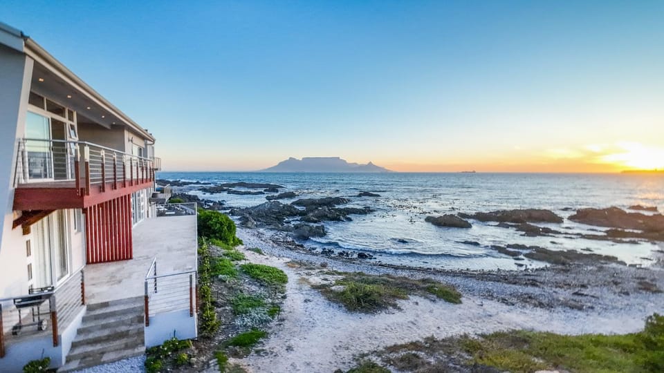 L'Ideaal Waterfront Kothuis, Bloubergstrand- 1 Bed Apartment in Cape Town