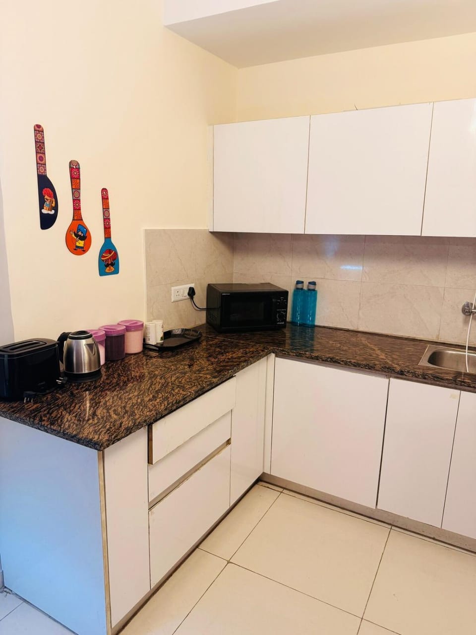The Blue Pearl Apartment in Noida