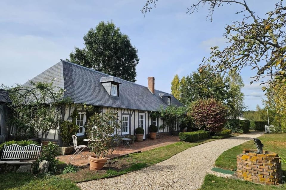Maison Lyberti 12 pers SPA et Grand jardin House in Normandy