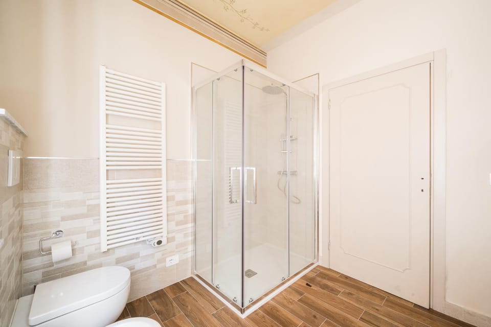 Shower, Bathroom, bidet, heating
