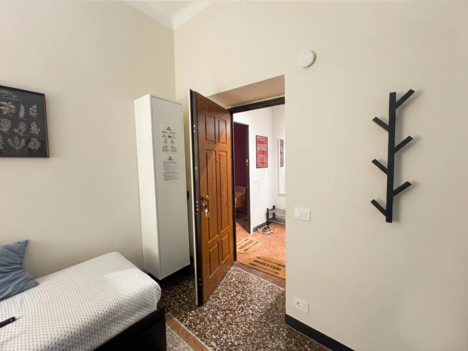 TV and multimedia, Kitchen or kitchenette, Living room