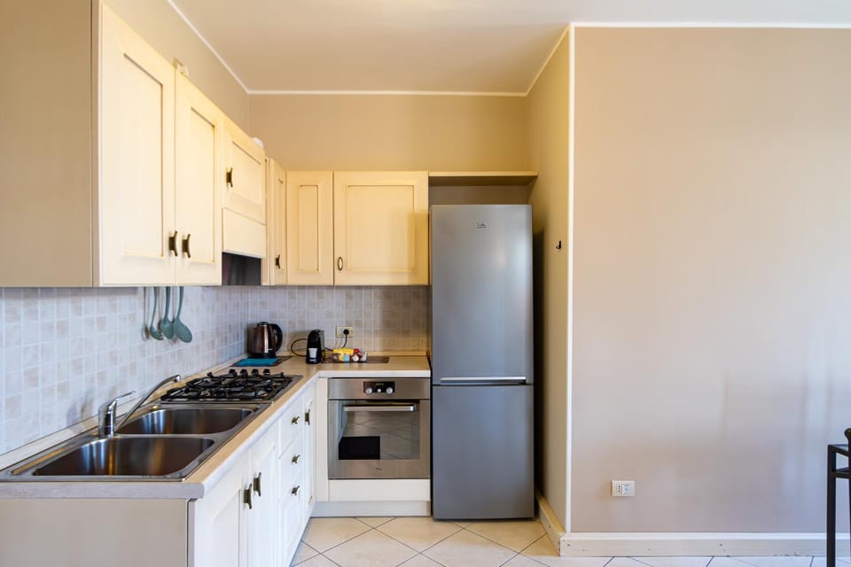 Kitchen or kitchenette, oven, stove