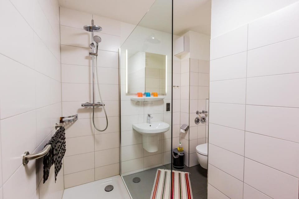 Shower, Toilet, Bathroom