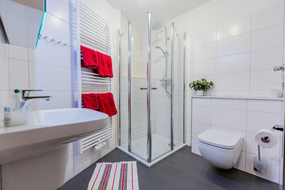 Shower, Bathroom