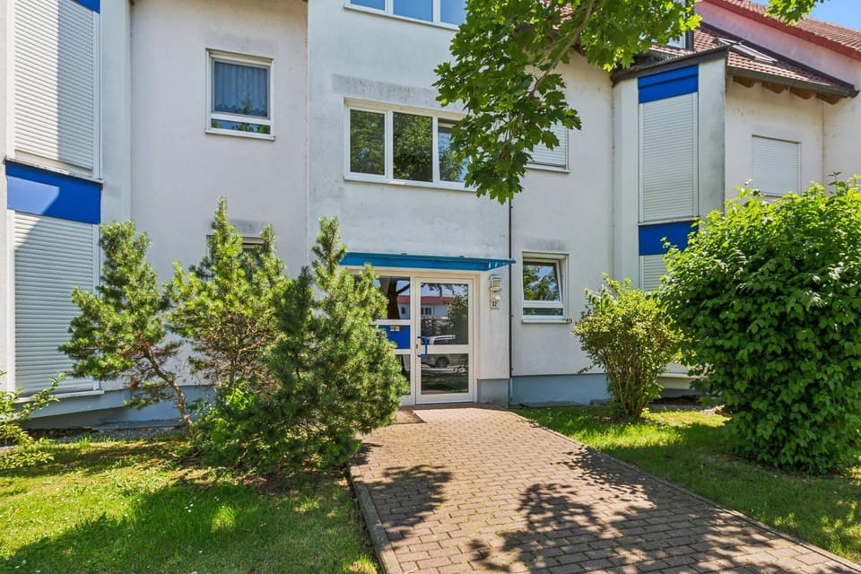 Property building, Facade/entrance