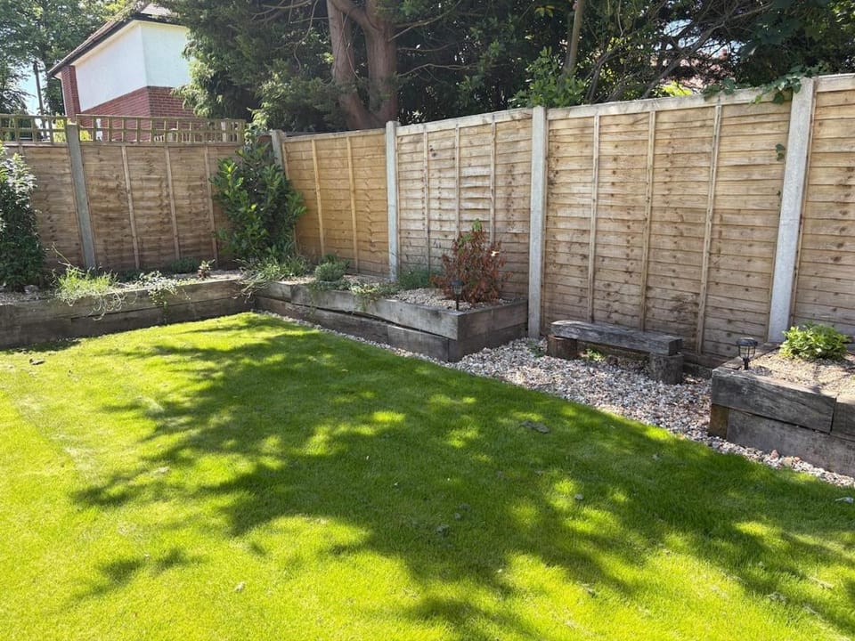 Brand New Sleeps 7 Beach & River only 5 minutes away House in Bournemouth