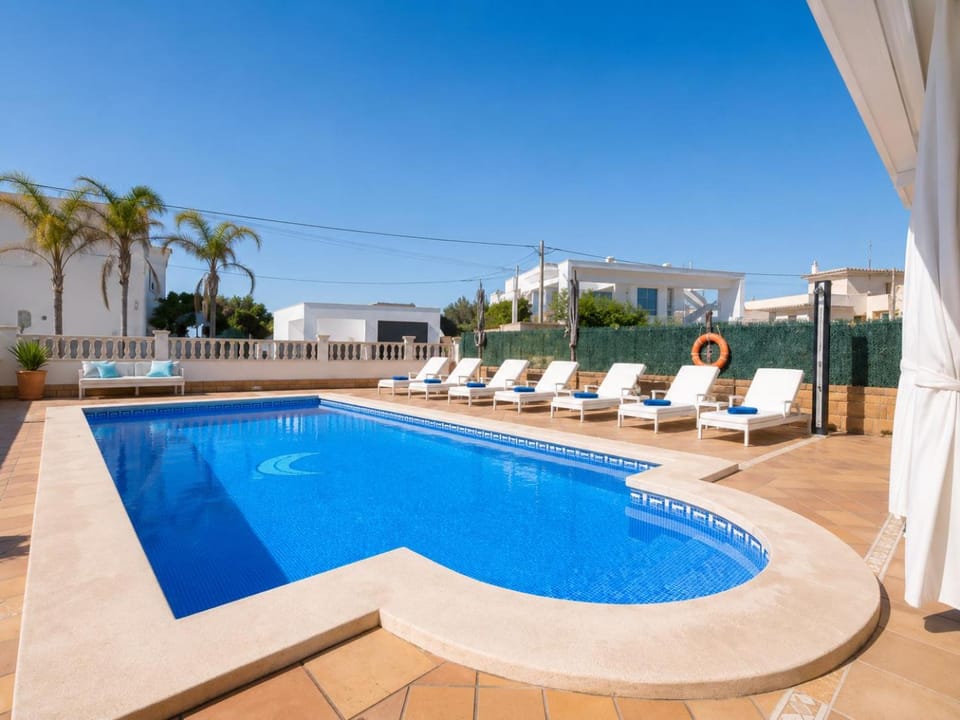 Balcony/Terrace, Swimming pool