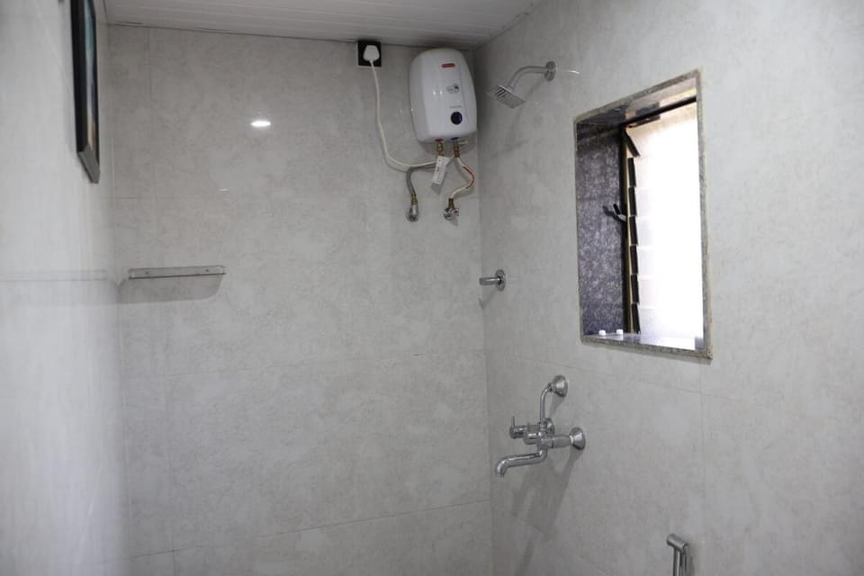 Banu Villa 4 bhk Family Villa Near Nagaon Beach Alibag Apartment in Maharashtra
