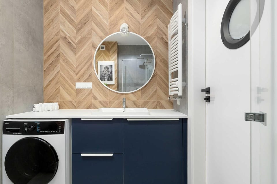 Shower, Bathroom, washing machine