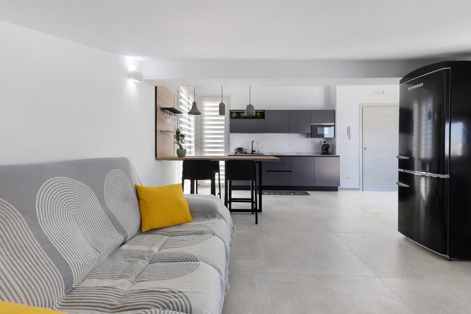 Giordano Penthouse with Spa Apartment in Santa Maria del Focallo