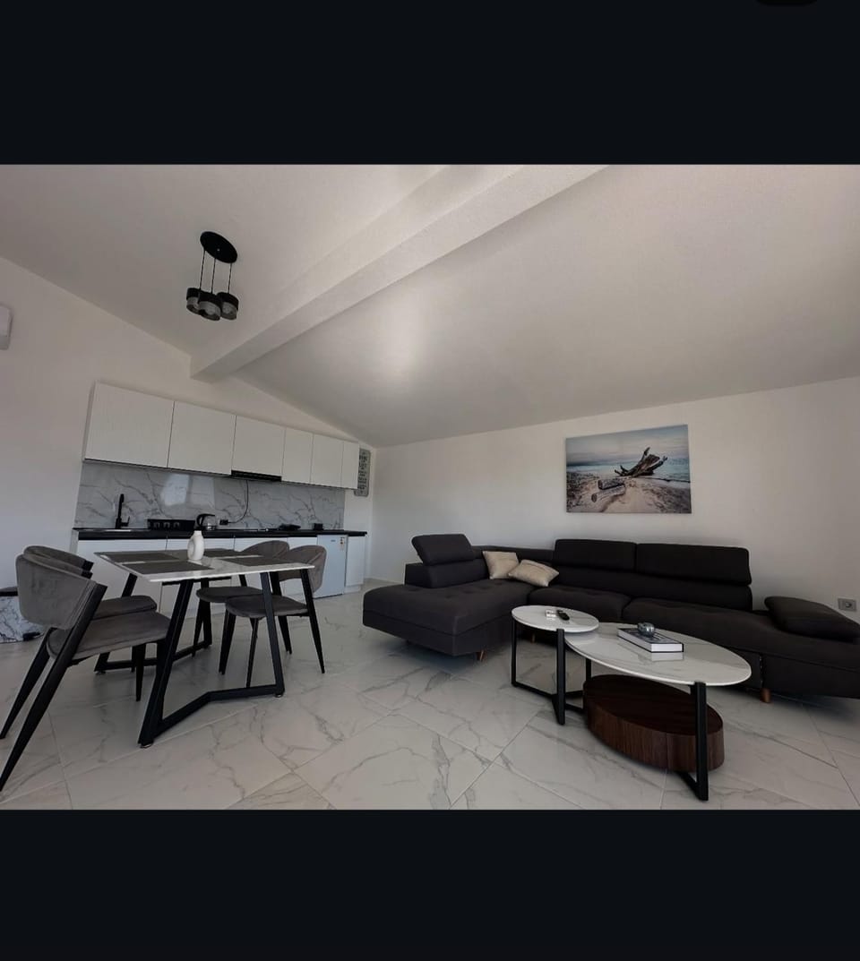 Martin Apartments Apartment in Ulcinj Municipality