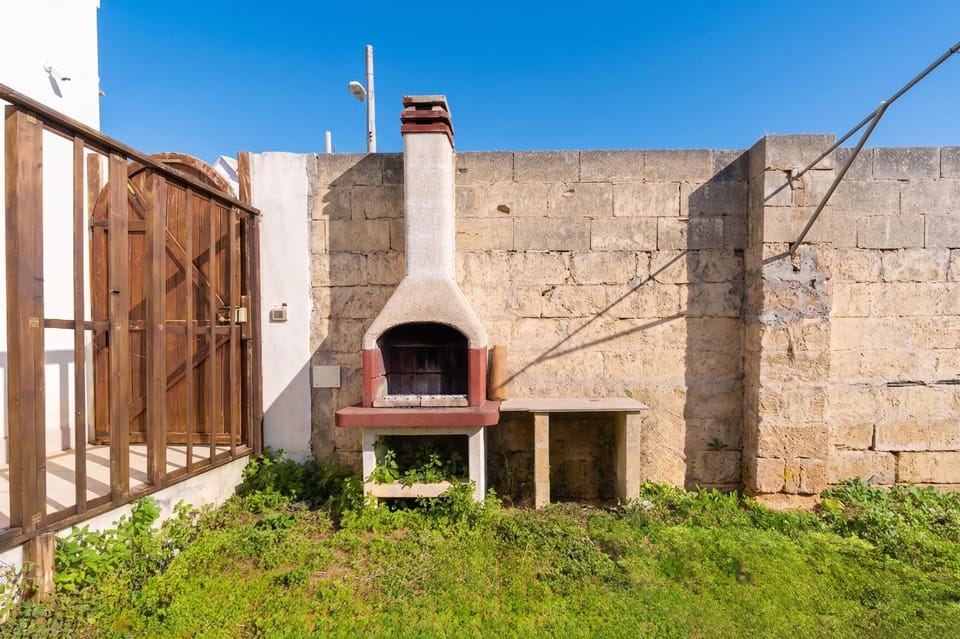 Garden, Inner courtyard view