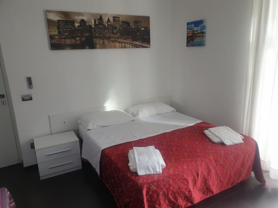 Guest house Hello Roma Bed and Breakfast in Rome