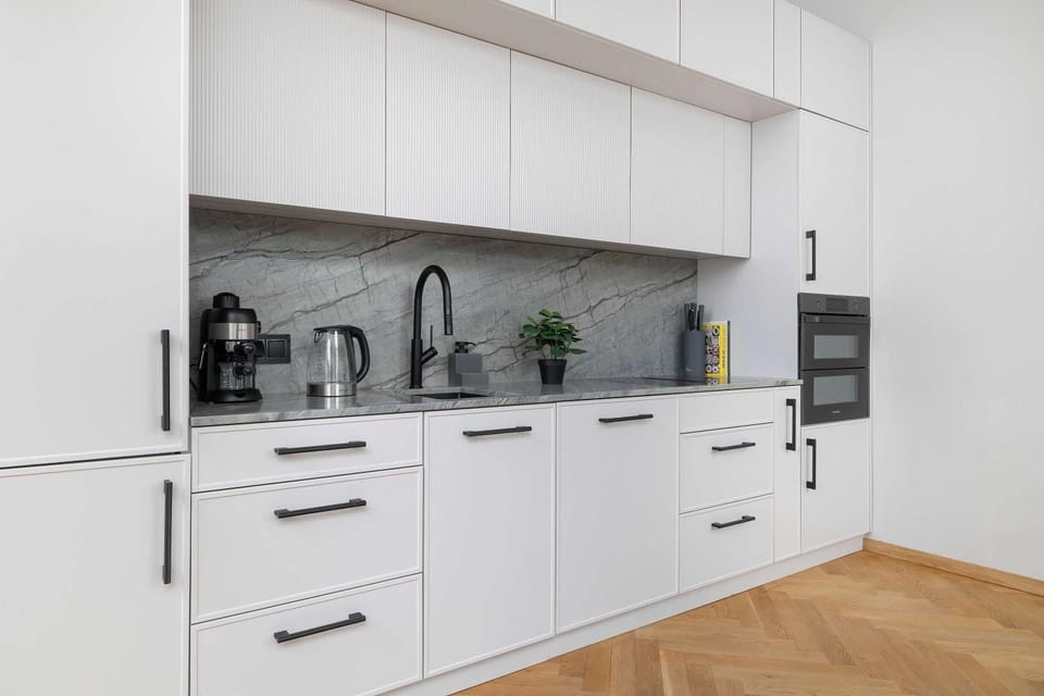 Coffee/tea facilities, Kitchen or kitchenette, pet friendly, stove