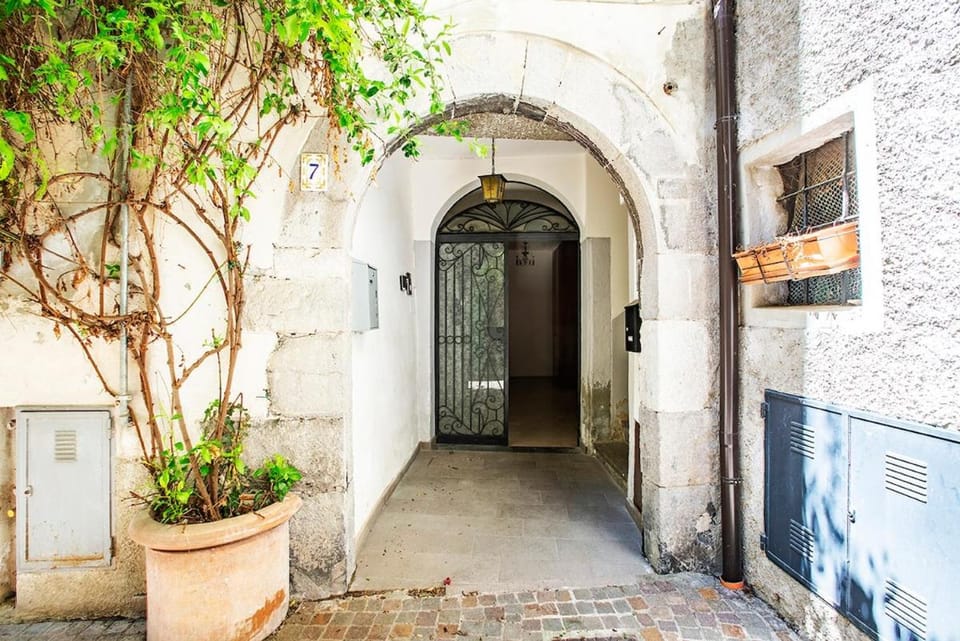 Lake Como with view, sauna and air conditioning Apartment in Mandello del Lario