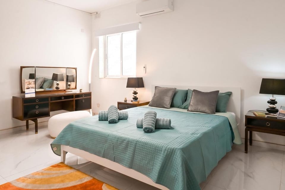 Yatch Marina View - Modern 3 bdrs Apart M - Happy Rentals Apartment in Malta