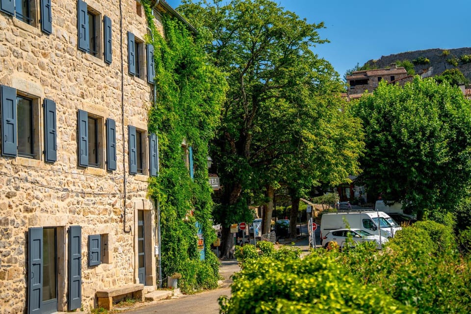 La Terrasse des Oliviers Apartment in Les Vans