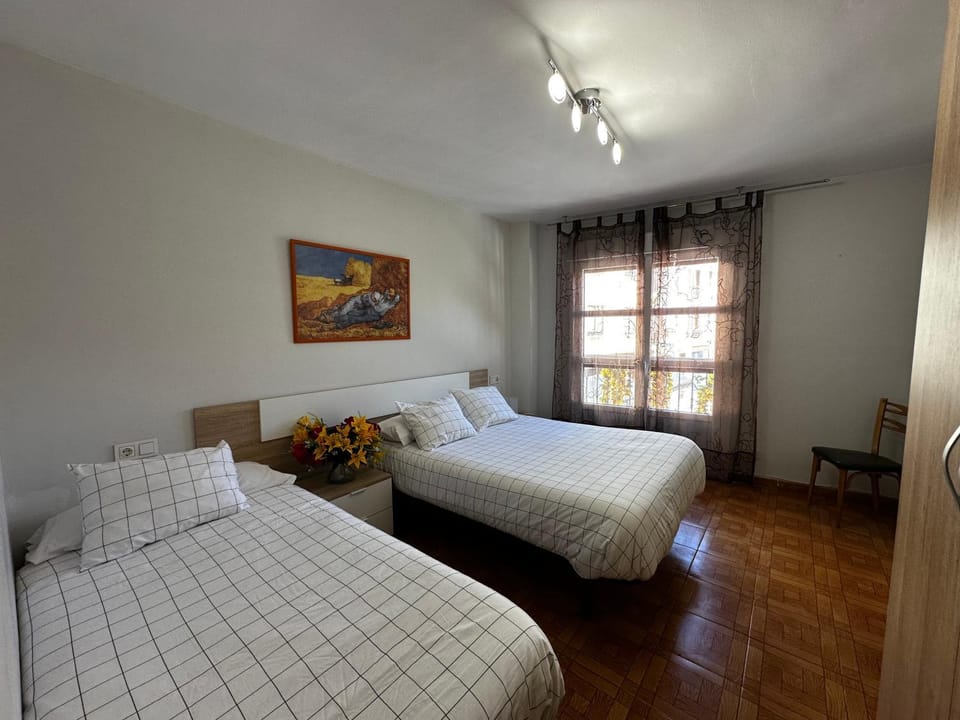 Hostal La Reina Hotel in Zamora