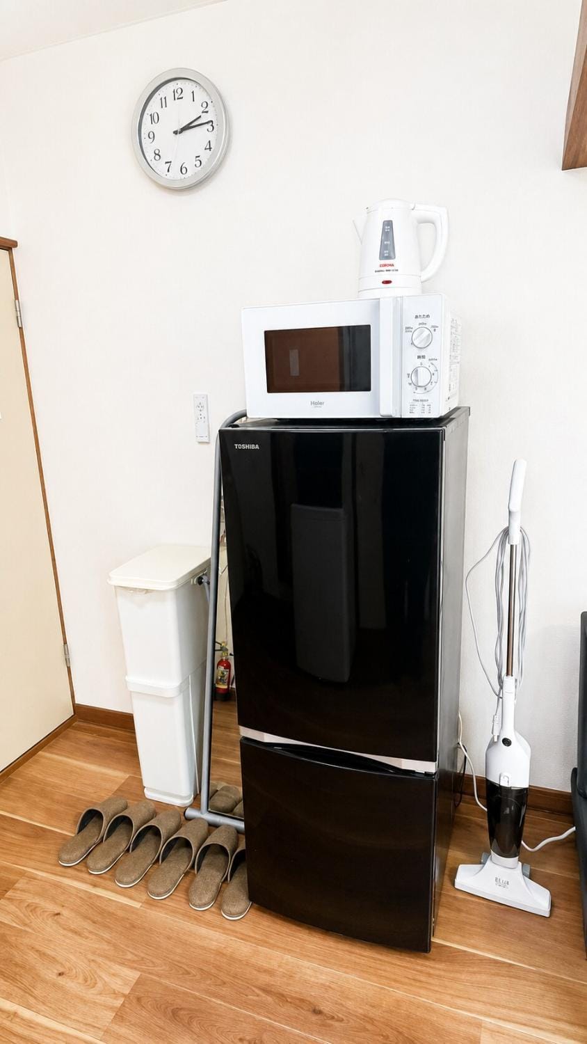 Kitchen or kitchenette, kitchen