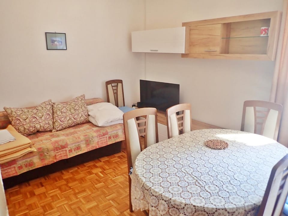 Living room, kitchen