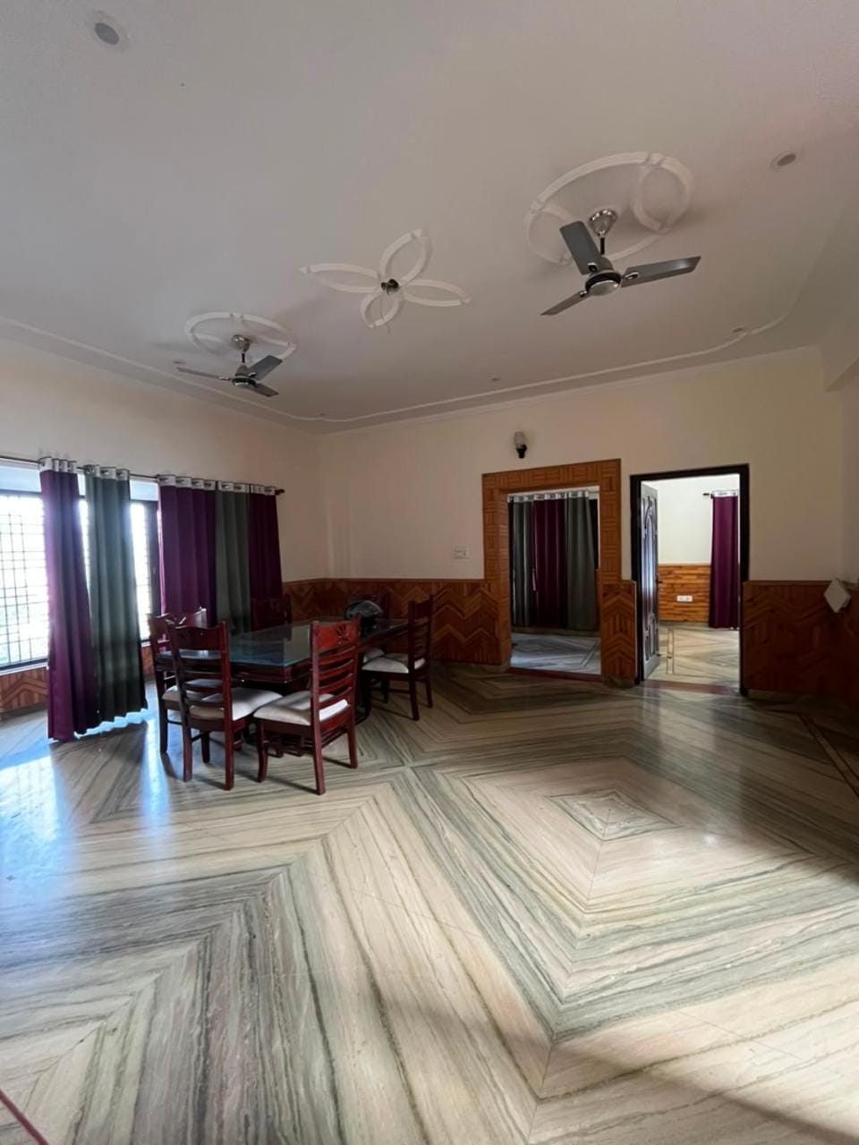 A Voyager stone cottage Apartment in Uttarakhand
