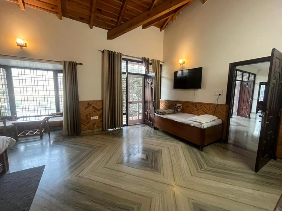 A Voyager stone cottage Apartment in Uttarakhand