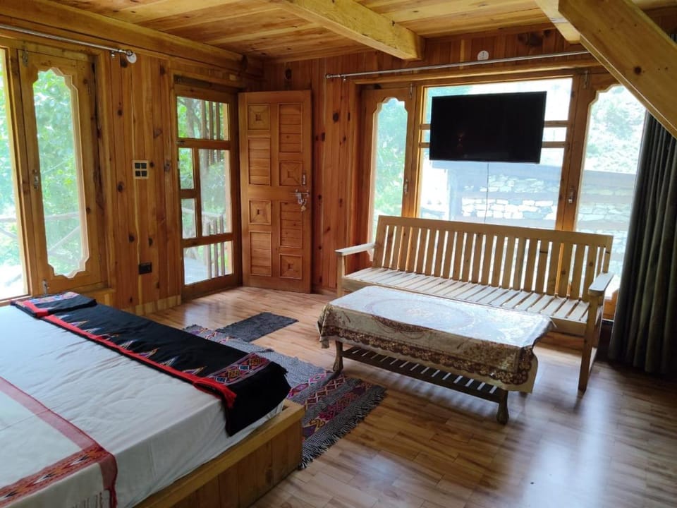 Him cottage Apartment in Himachal Pradesh