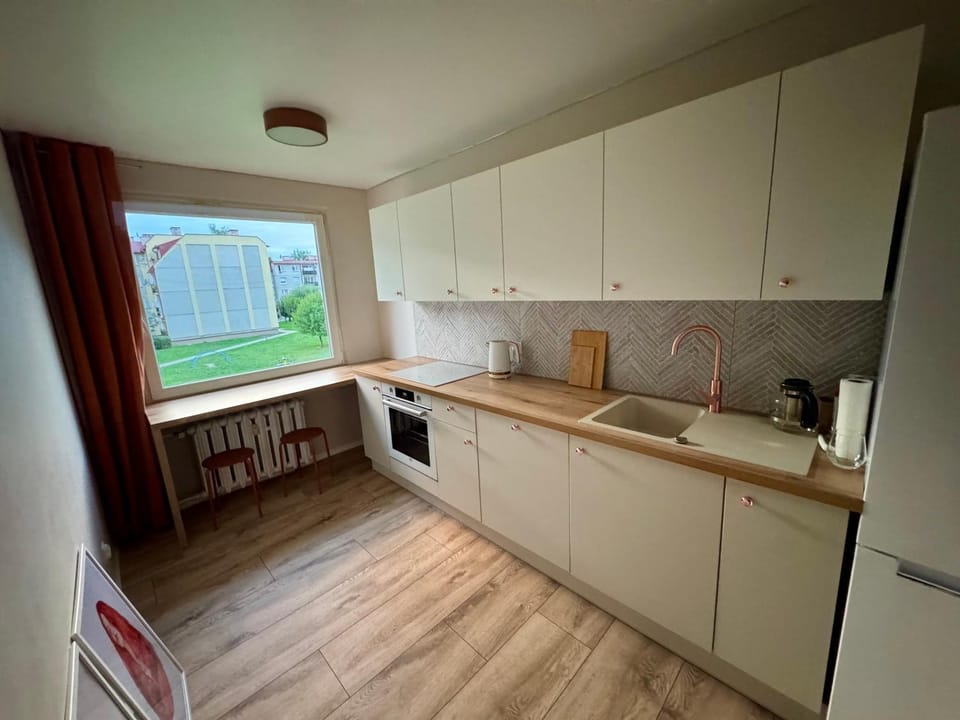 Kitchen or kitchenette, oven, stove, kitchen