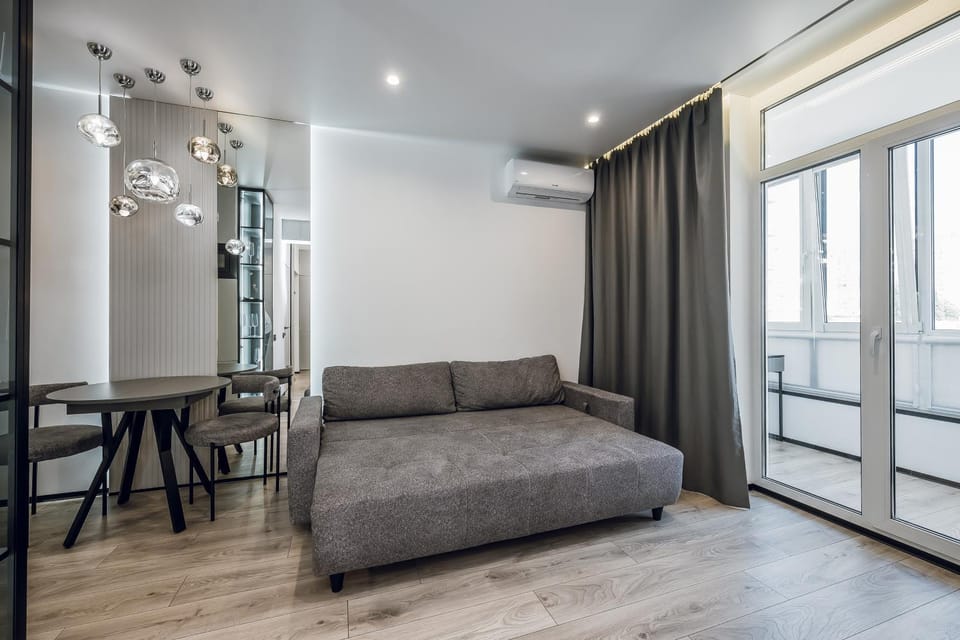 Living room, Seating area, Dining area, air conditioner