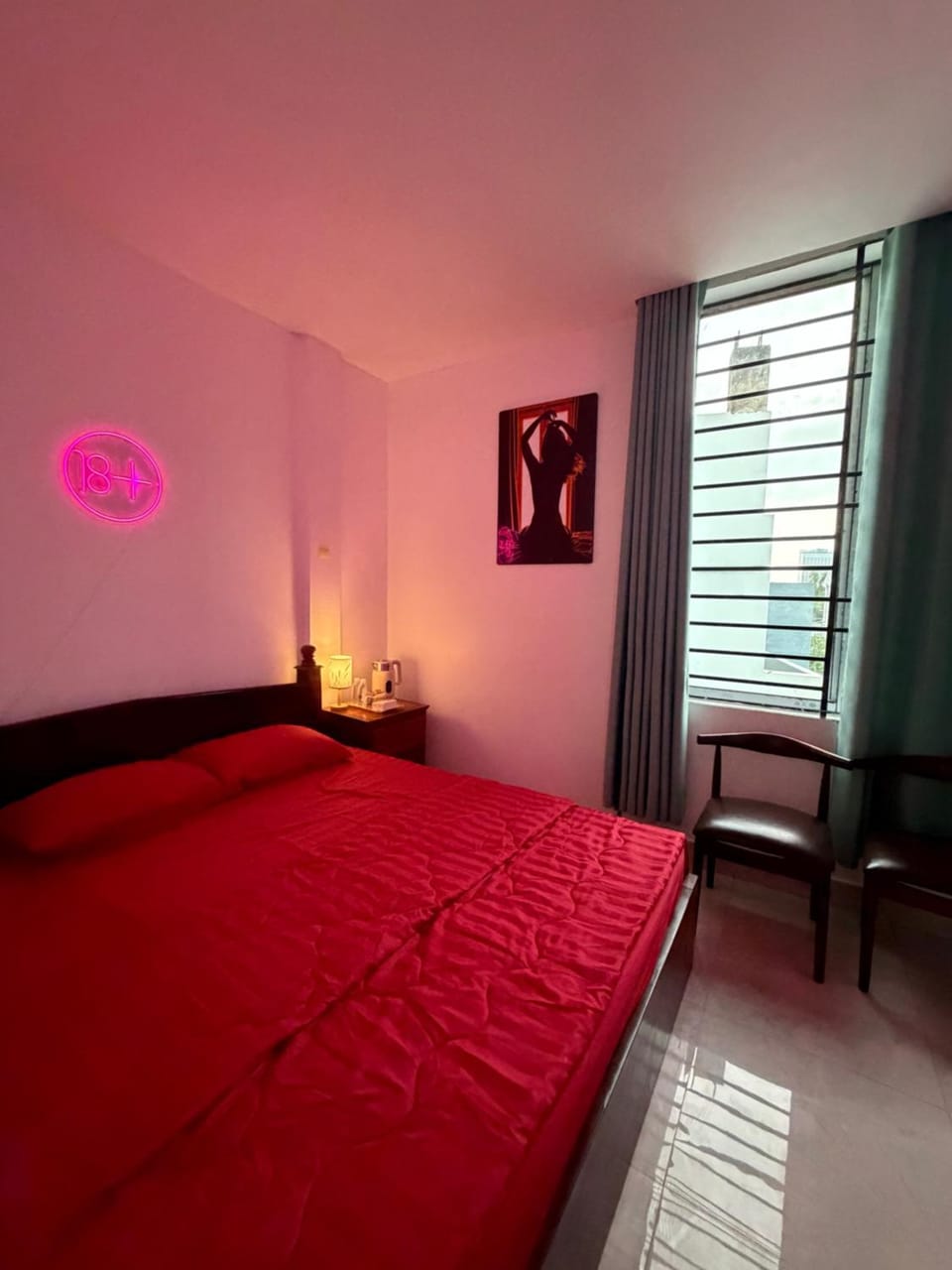 J&Q Hotel Khách sạn tình yêu Apartment hotel in Ream