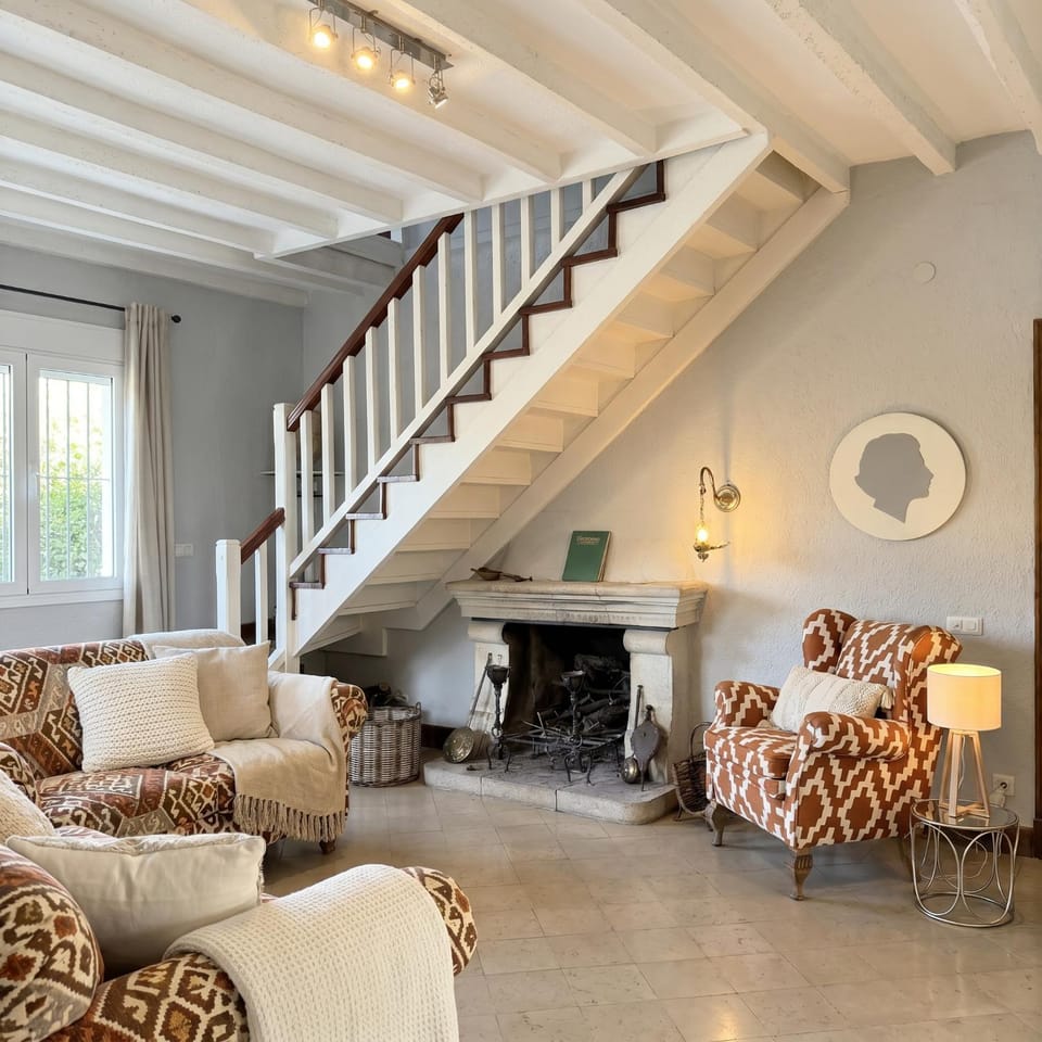 Living room, fireplace