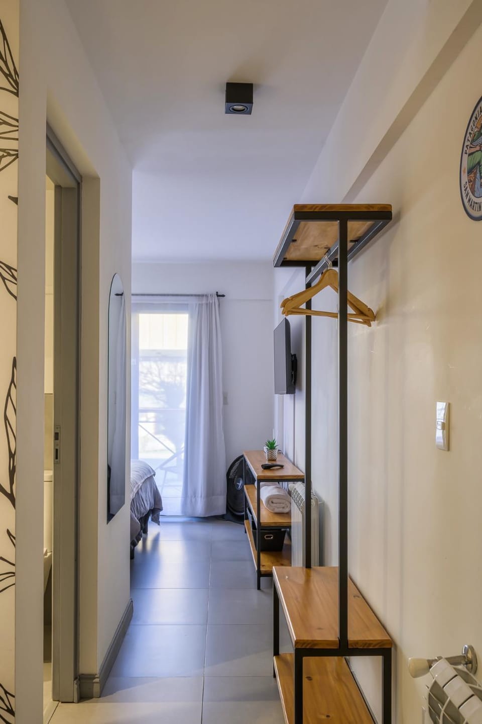 TV and multimedia, Photo of the whole room, Bedroom