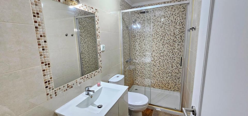 Girassol a 20 metros da Praia de Quarteira Apartment in Quarteira