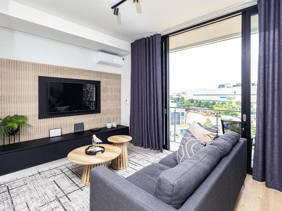 Elegant Ellipse Retreat- Luxury & Prime Location Apartment in Sandton