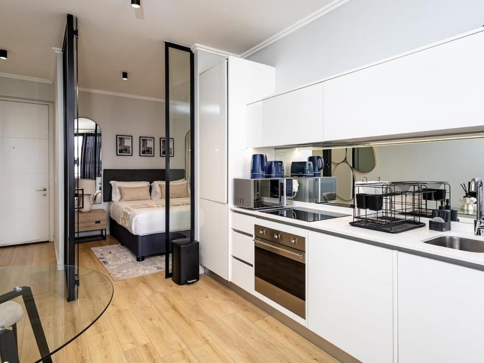 Elegant Ellipse Retreat- Luxury & Prime Location Apartment in Sandton