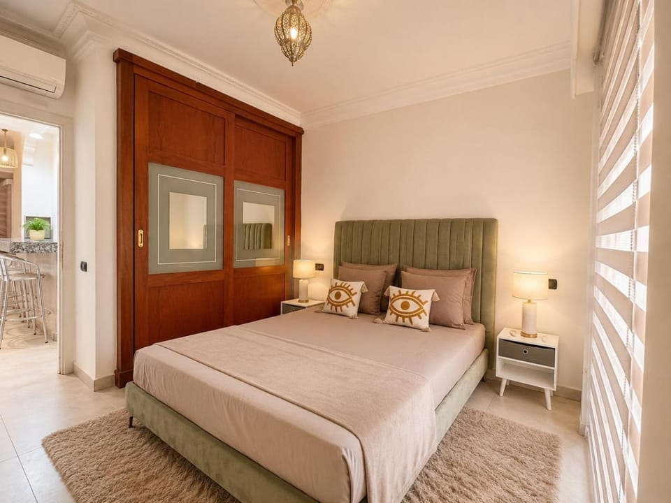 Bed, Bedroom, wardrobe
