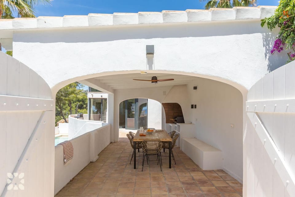 Patio, Day, View (from property/room), Balcony/Terrace, Dining area