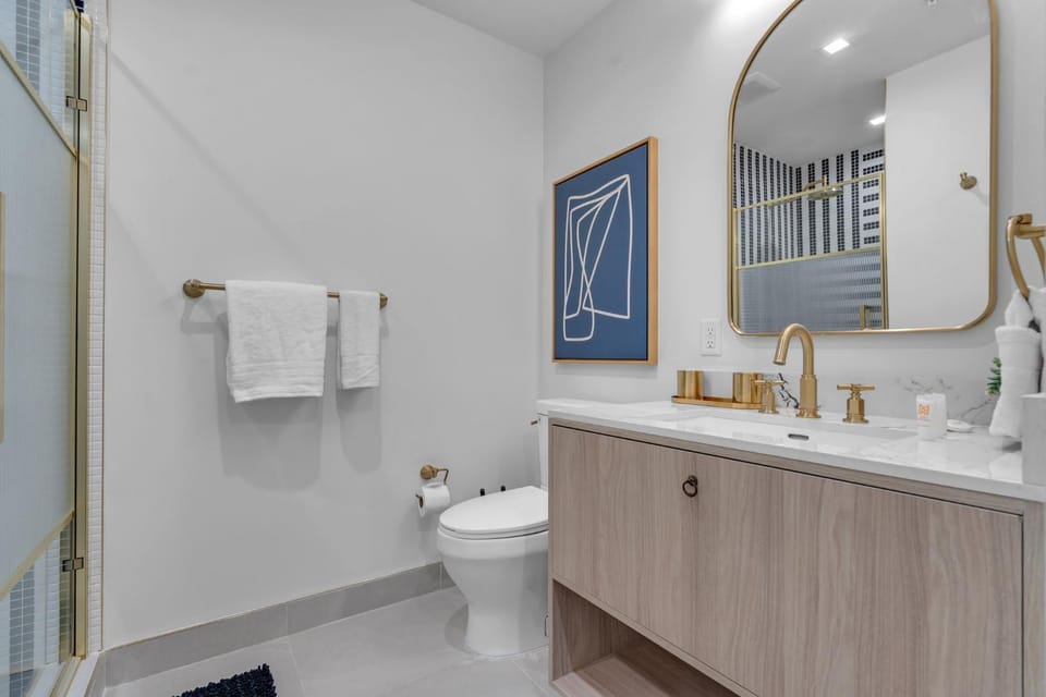 NoMad Wynwood Studio Balcony Rooftop Pool Apartment in Miami