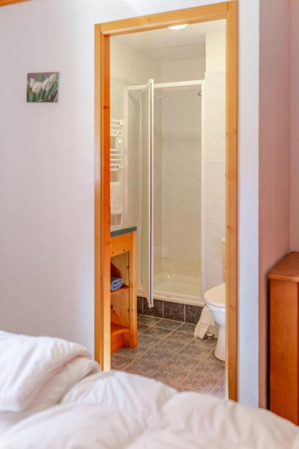 LesChalets de Pré Genty Hotel in Oz