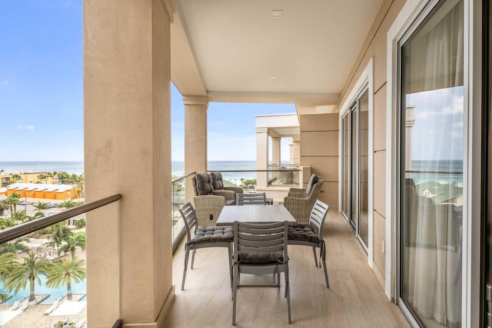Beach View-Sundown Bliss View 2BR condo-LV606 House in Noord