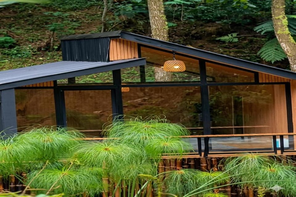Cozzy Villa Cakra Pangalengan Hostel in Indonesia