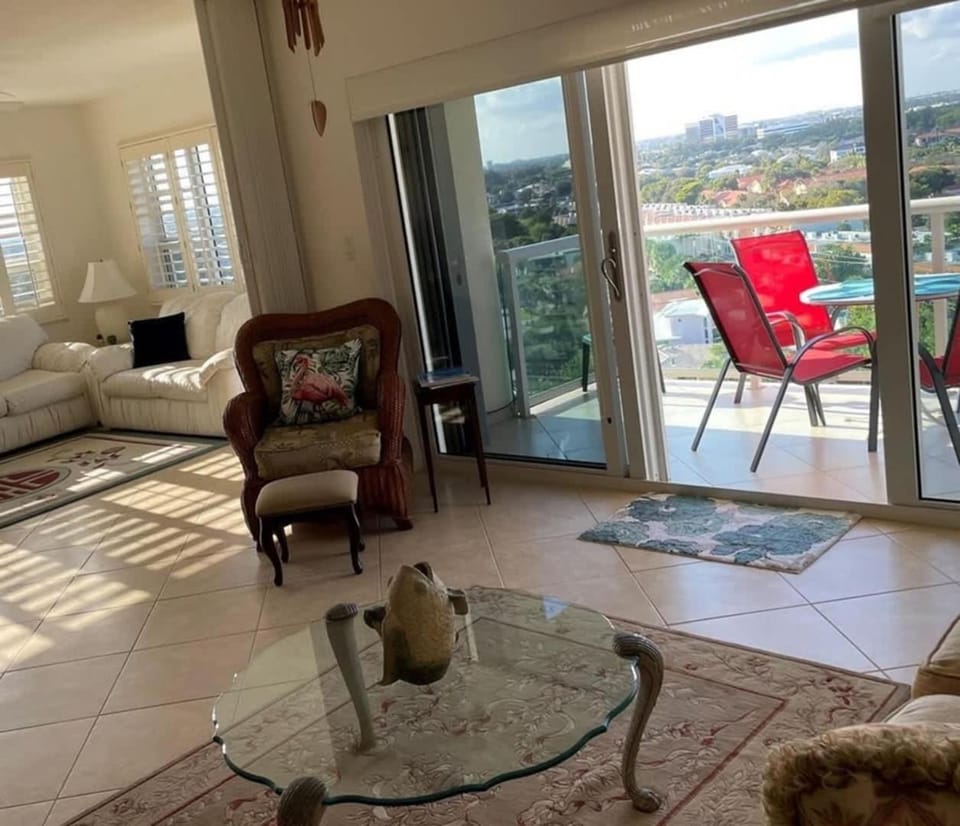 Two Bedroom Condo with Ocean Views and Private Balcony Apartment in Sea Ranch Lakes