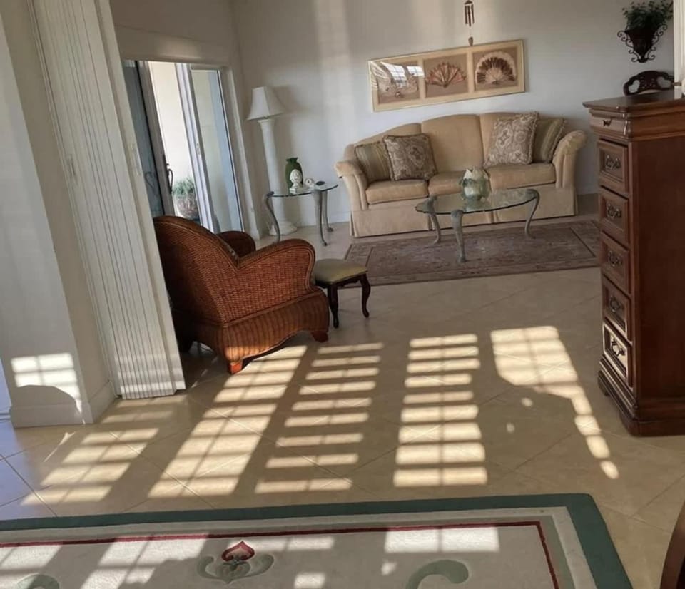 Two Bedroom Condo with Ocean Views and Private Balcony Apartment in Sea Ranch Lakes