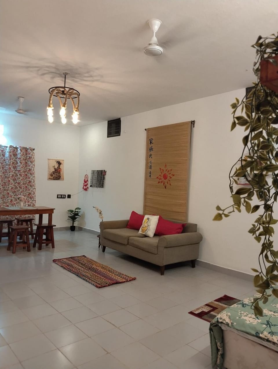 Japanees Themed 1BHK , 4 km Paradise Beach ARIA House in Puducherry