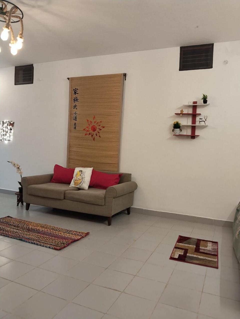 Japanees Themed 1BHK , 4 km Paradise Beach ARIA House in Puducherry